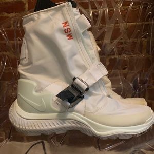 Nike NSW Gaiter Boot Barely Green